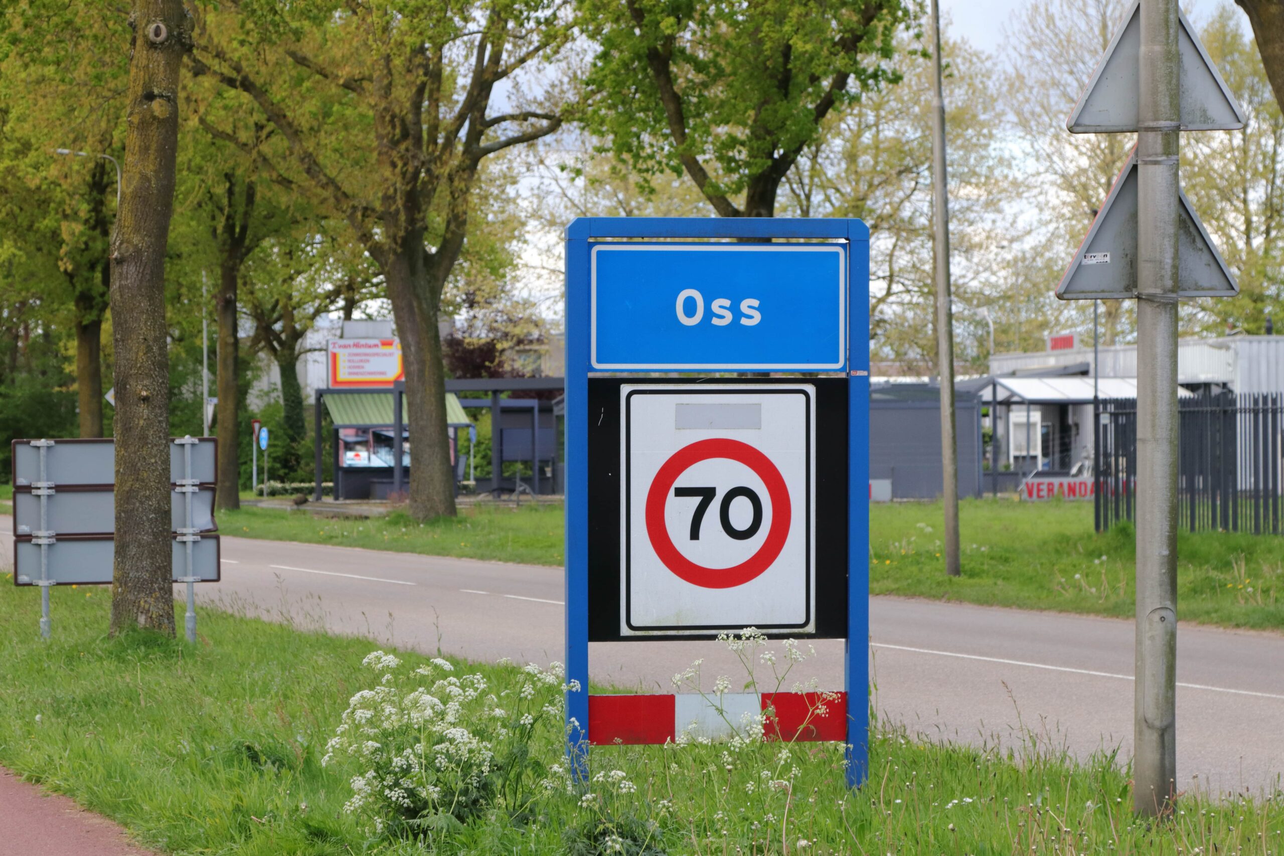 Zonnepanelen oss